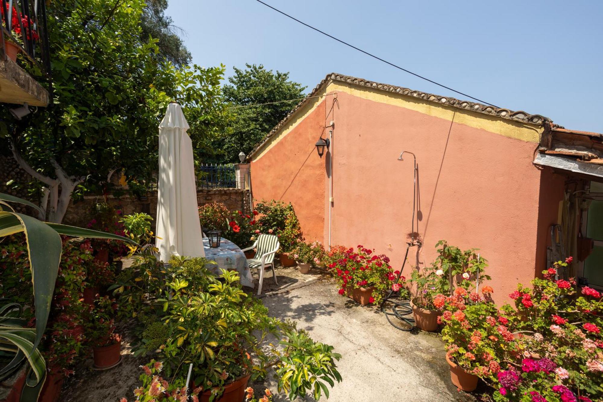 Alexis & Loula Village House Arkadades Bagian luar foto